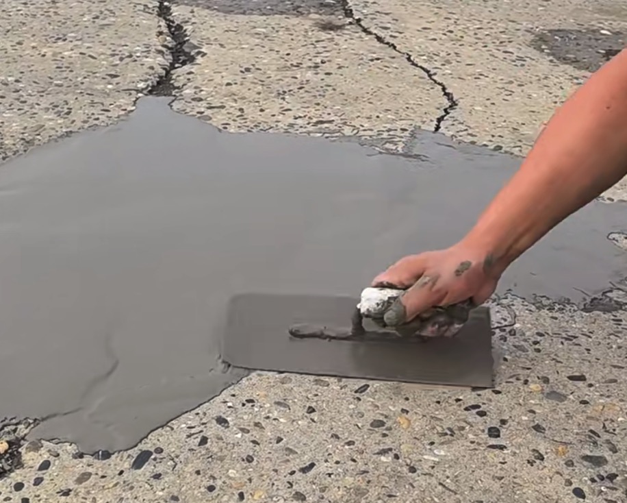 承德CGM 高效薄层道路修补料（CGM 道路抢修料）